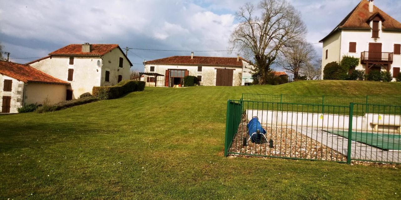 La Tranquillite, Coutancie Villa Nanteuil-Auriac-de-Bourzac Buitenkant foto